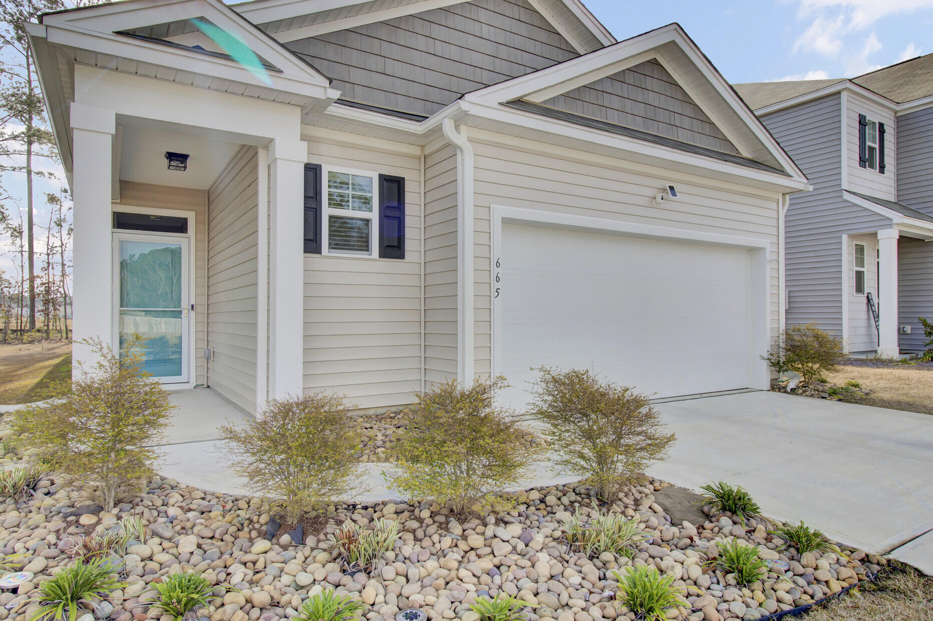 Property Photo:  665 Silver Spruce Street  SC 29486 