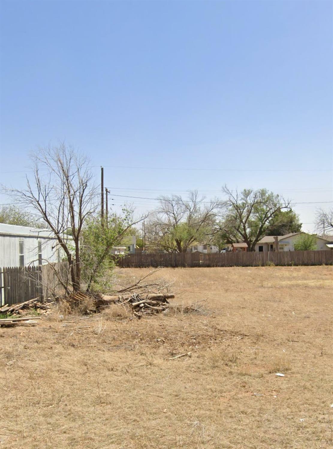 Property Photo:  906 E Purdue Street  TX 79403 