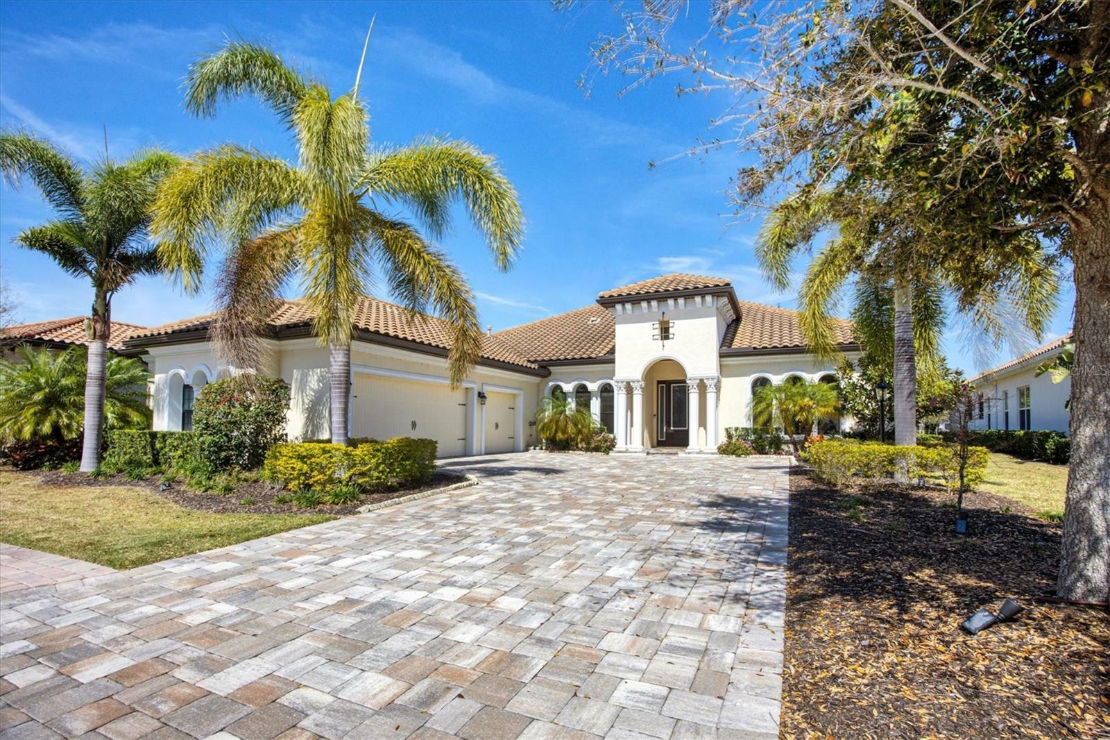 Property Photo:  15809 Castle Park Terrace  FL 34202 