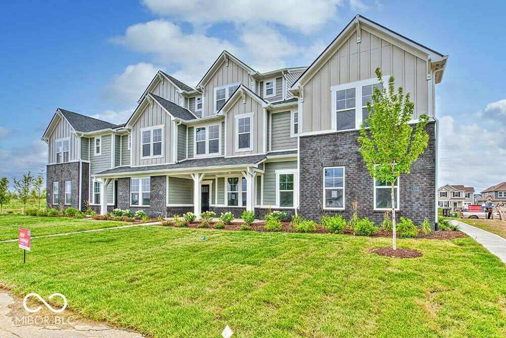 Property Photo: 5723 Cr W 750 IN 46055