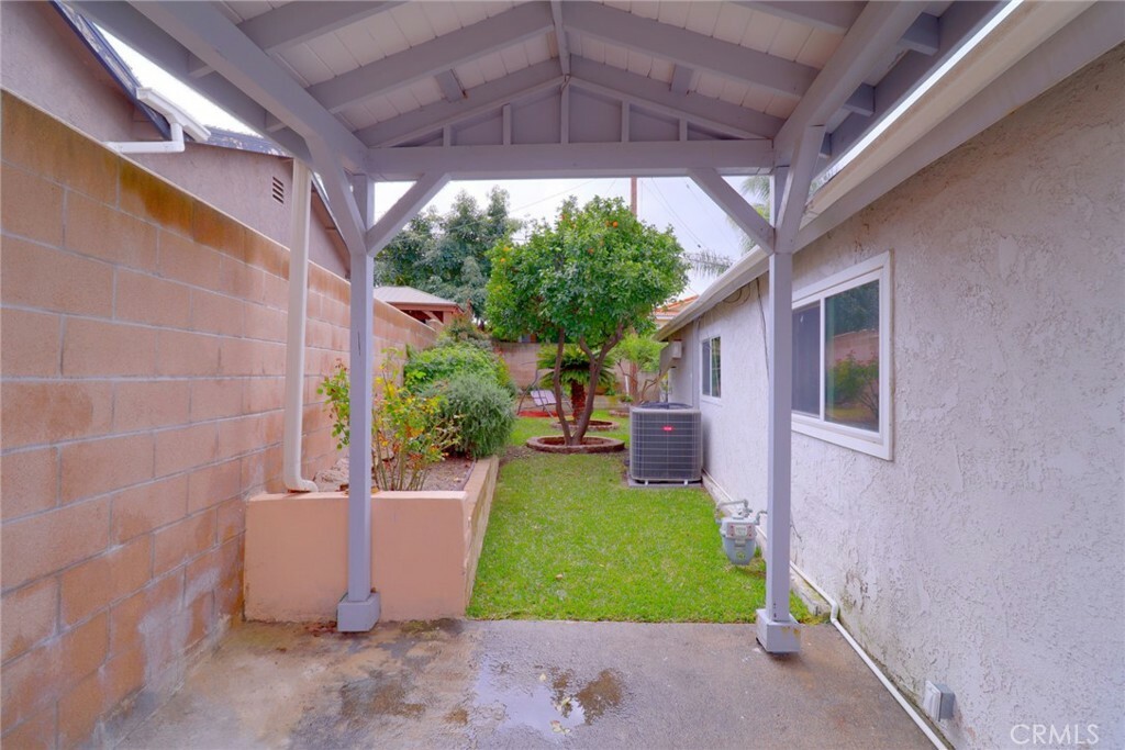 Property Photo:  602 Willow Drive  CA 92821 