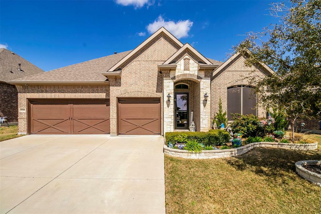 Property Photo: 15208 Everly Court TX 76008
