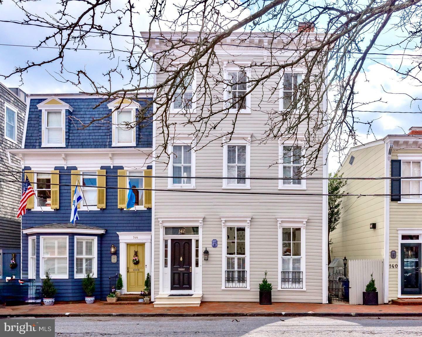 Property Photo:  142 Charles Street  MD 21401 