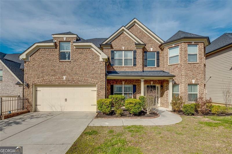 Property Photo: 838 Overlook Path Lane GA 30045