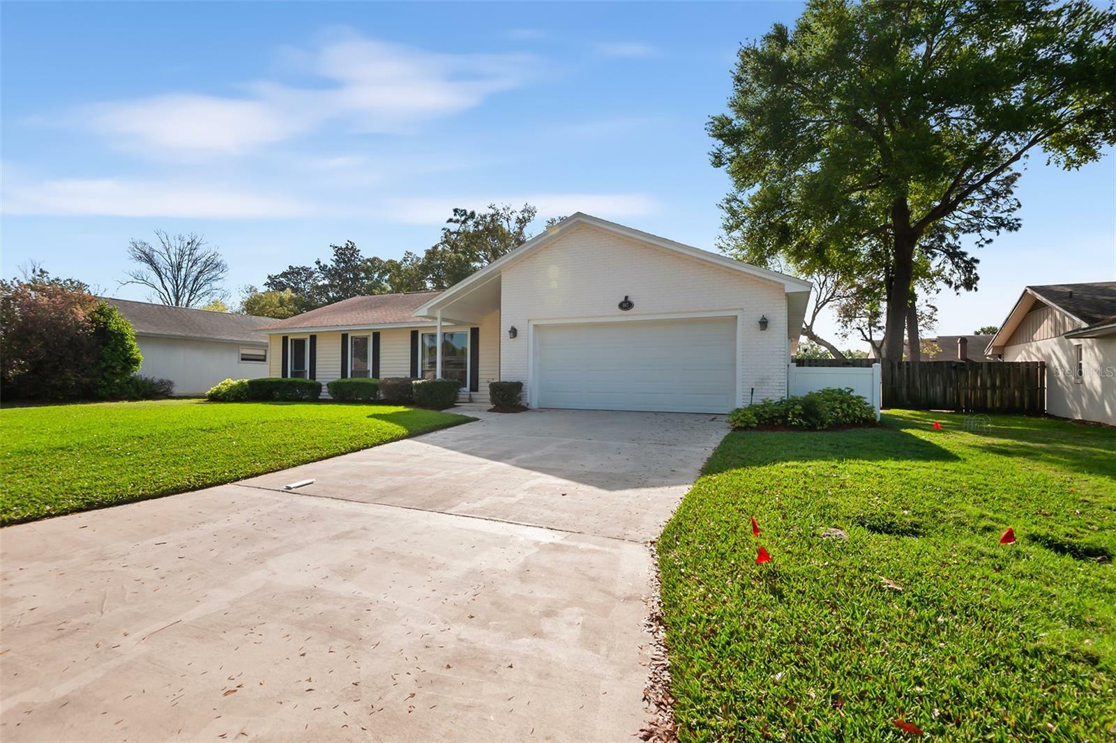 Property Photo:  307 Coble Drive  FL 32779 