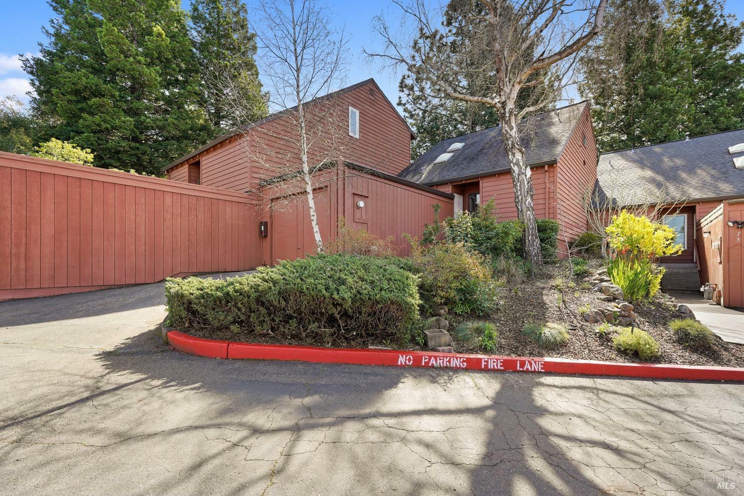 Property Photo:  67 Kingston Lane  CA 94931 