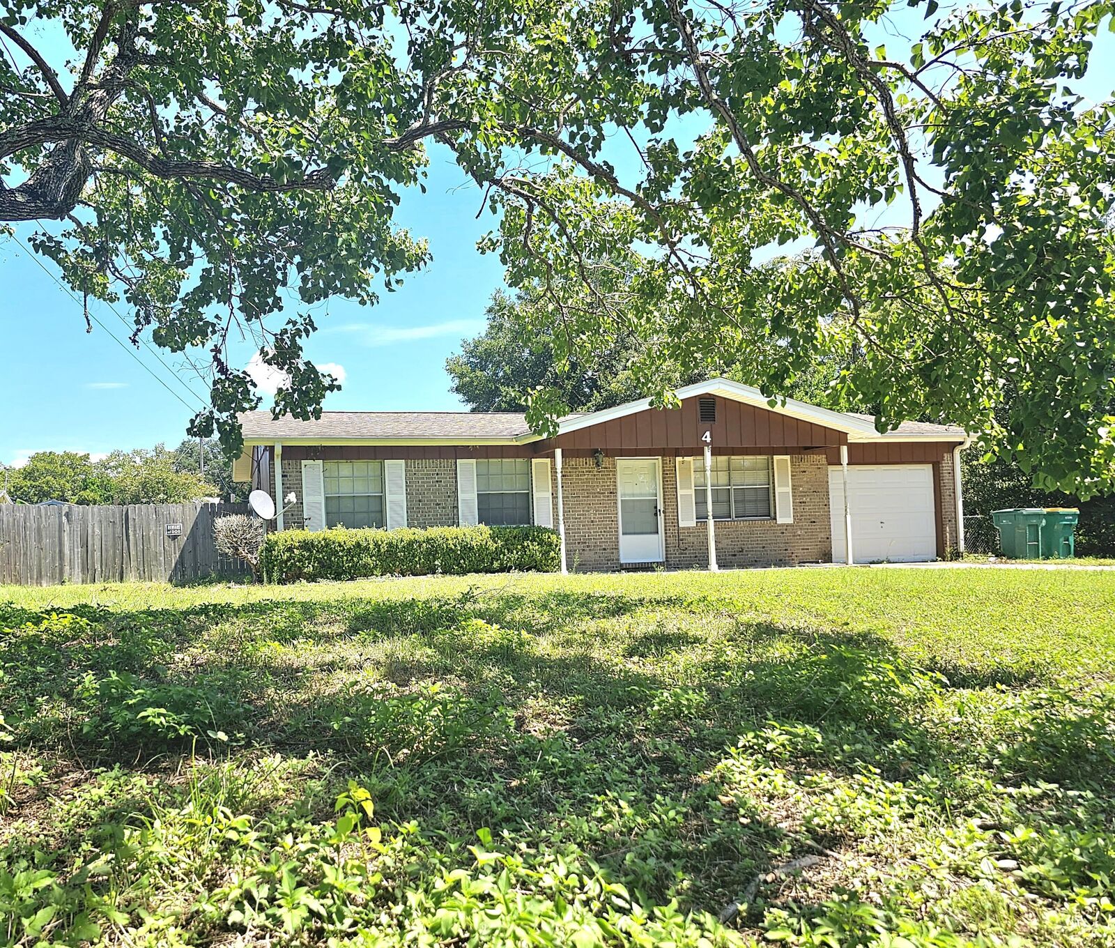 Property Photo: 4 Twisted Oak Trail Trail FL 32579
