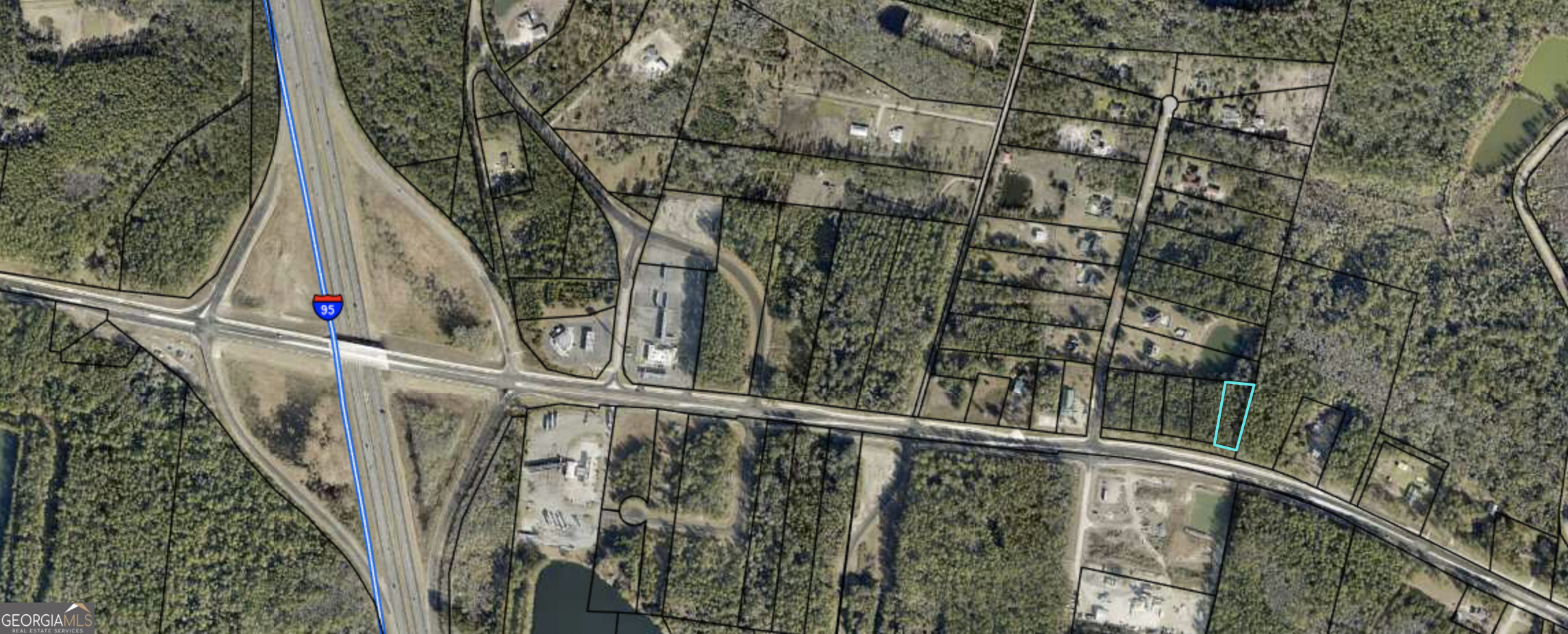 Property Photo: 5923 Laurel Island Parkway GA 31548