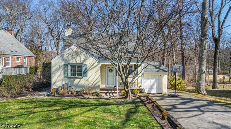 Property Photo: 29 Andrew Ave NJ 07436