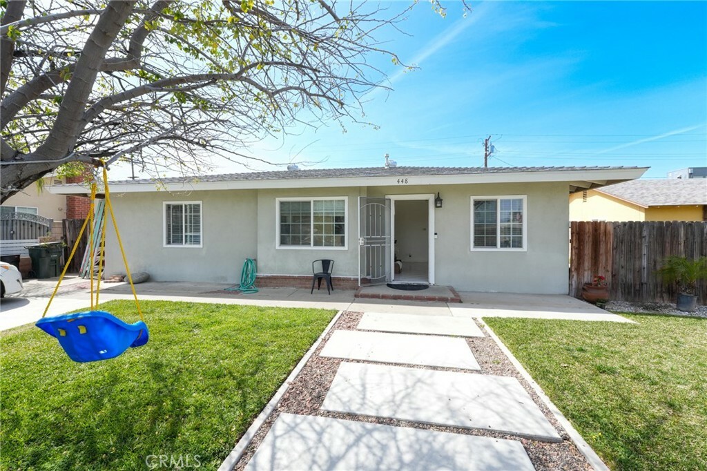 Property Photo:  448 S Primrose Avenue  CA 92376 