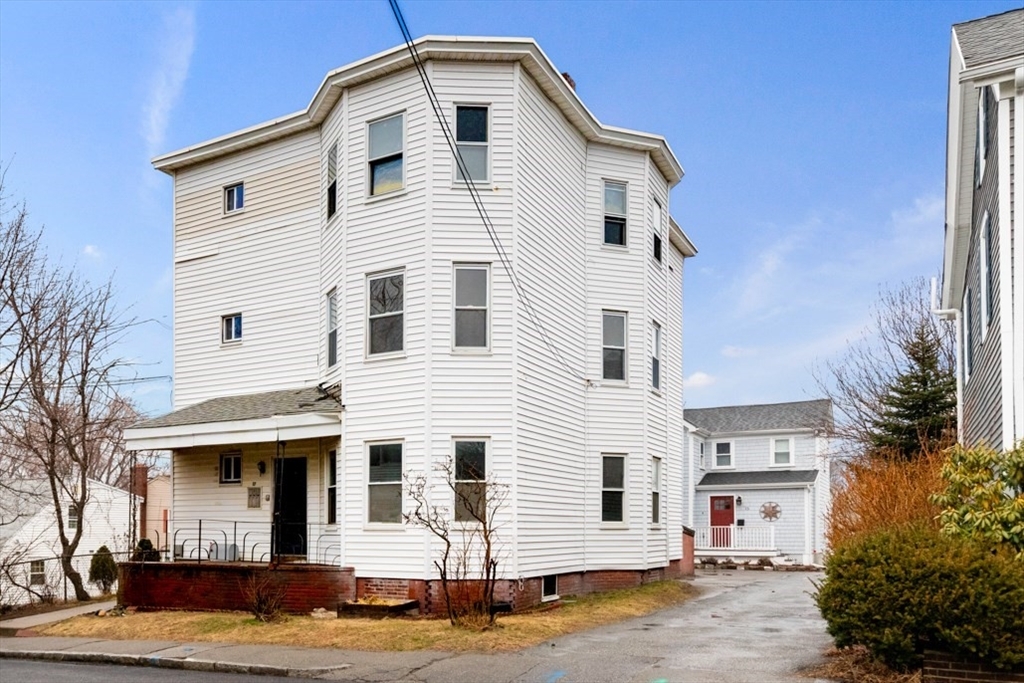 Property Photo: 17 Norcross St MA 02474