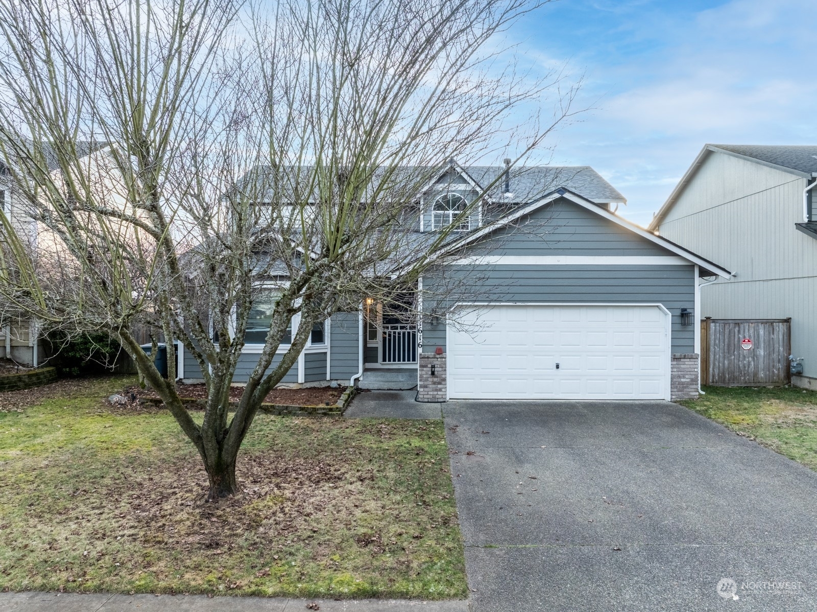 Property Photo:  11616 169th Street Ct E  WA 98374 