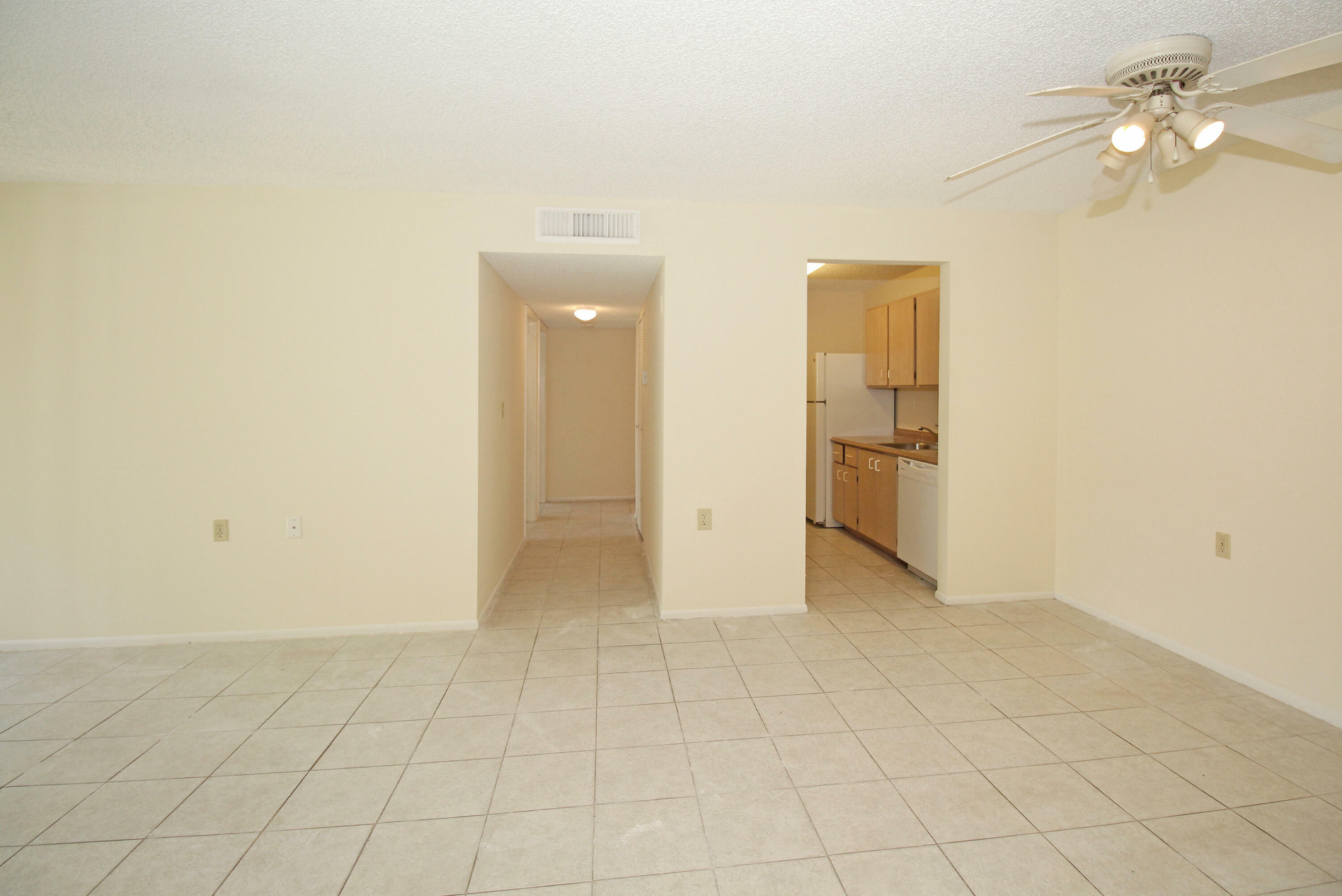 Property Photo:  1139 Lake Terry Drive G  FL 33411 