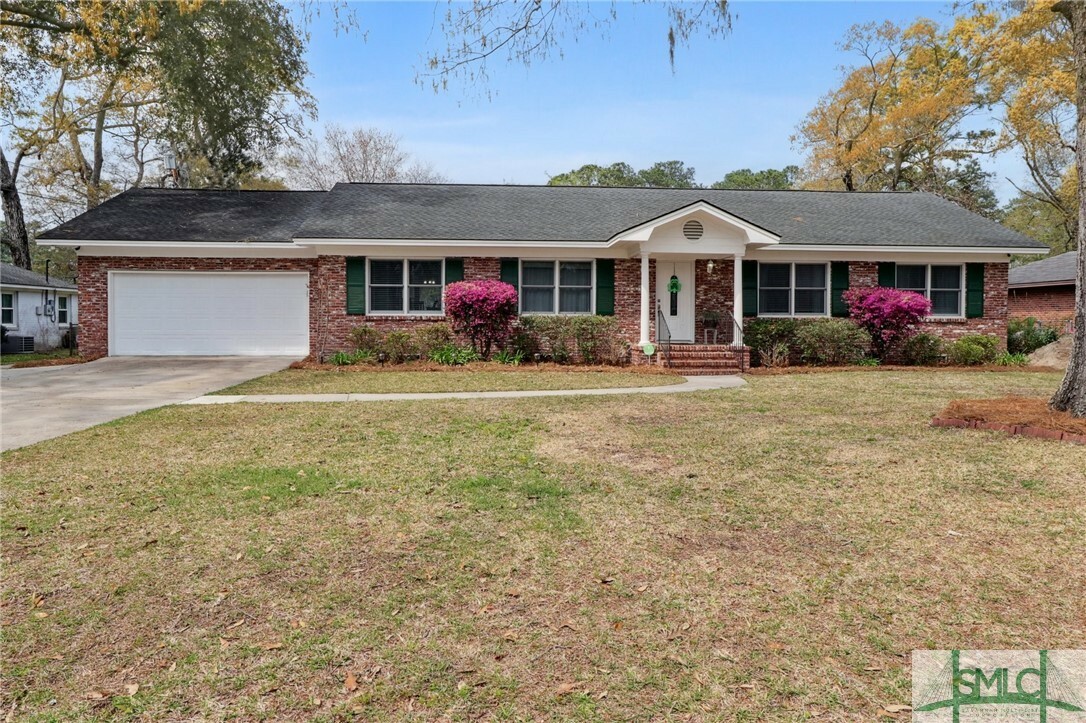 Property Photo:  128 Suncrest Boulevard  GA 31410 