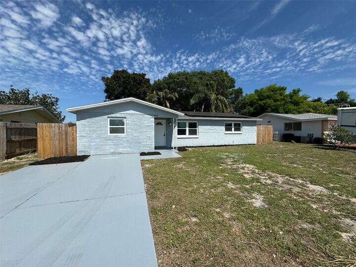 Property Photo:  7615 Marechal Avenue  FL 34668