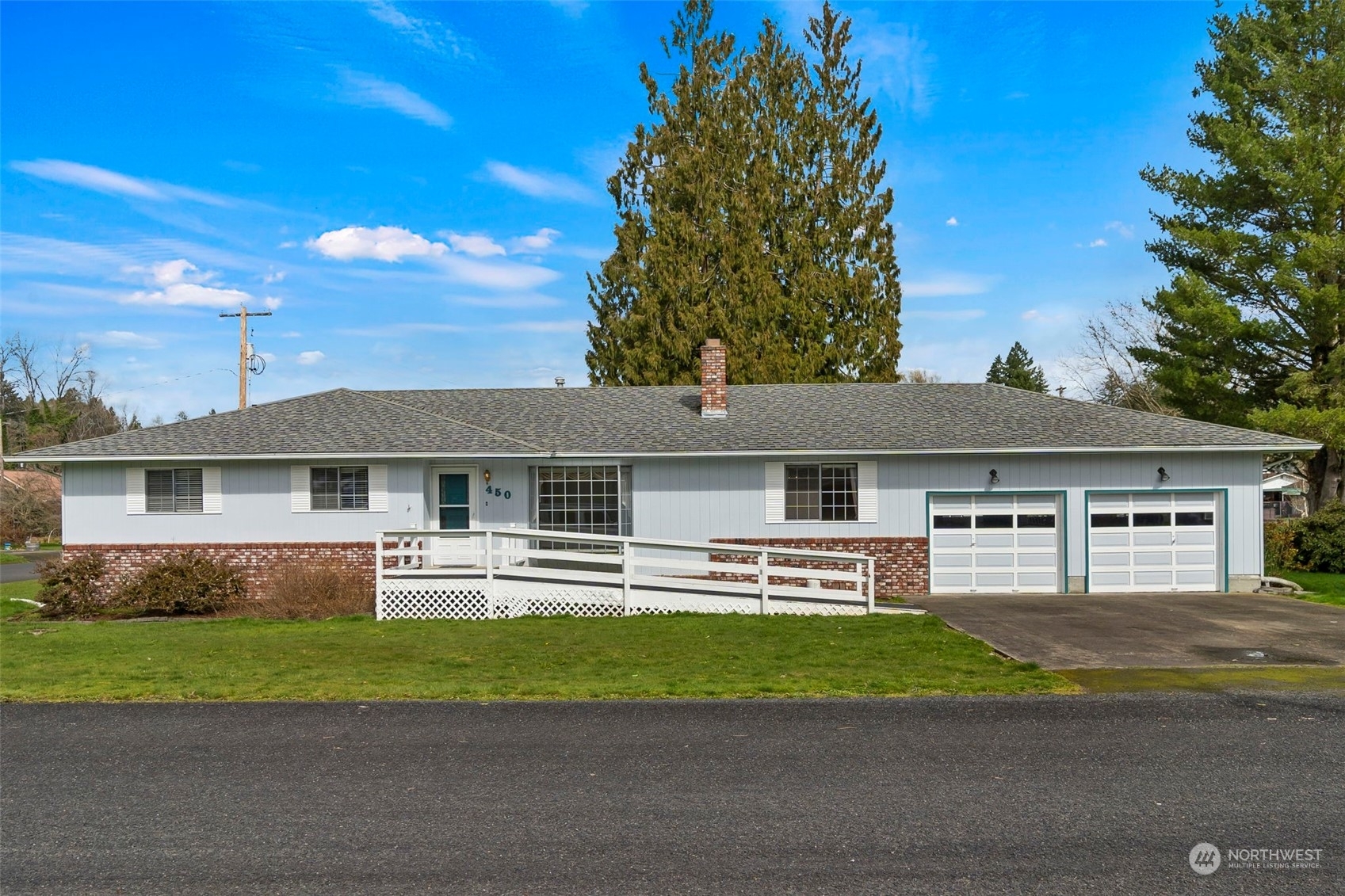 Property Photo:  450 Washington Street  WA 98591 