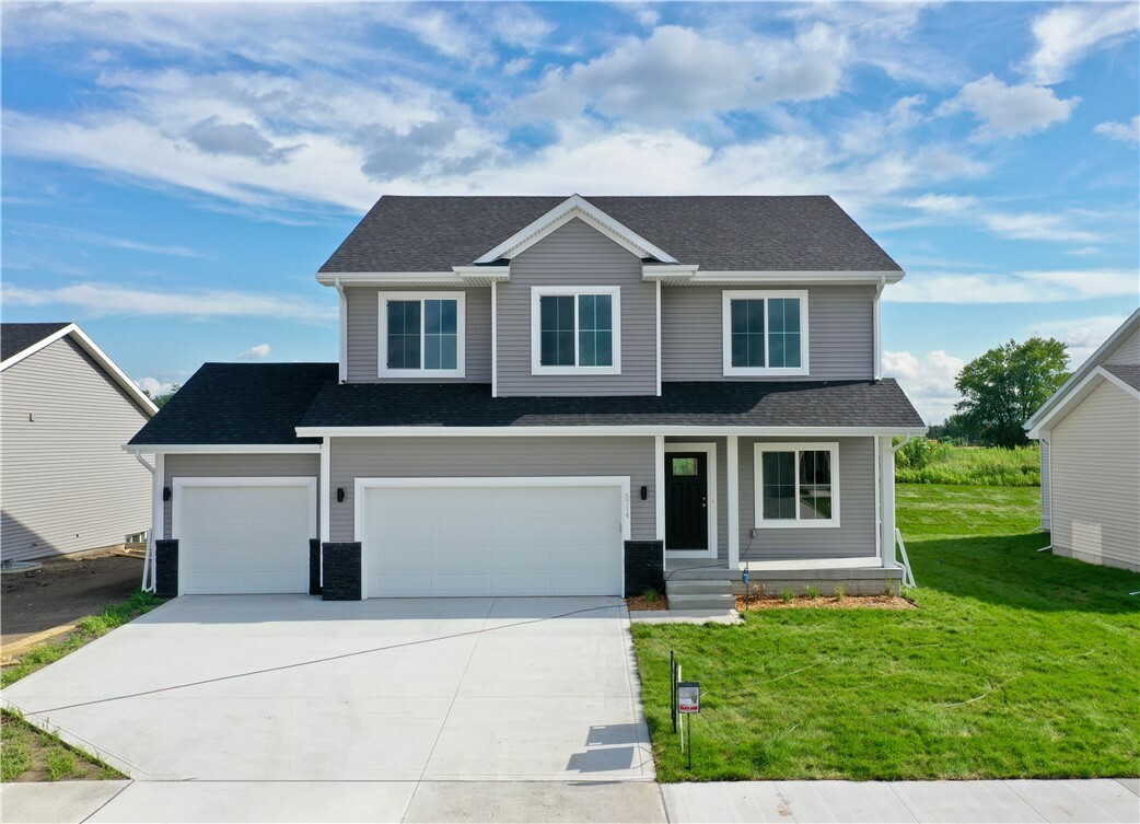 Property Photo: 5714 Allerton Drive IA 50014