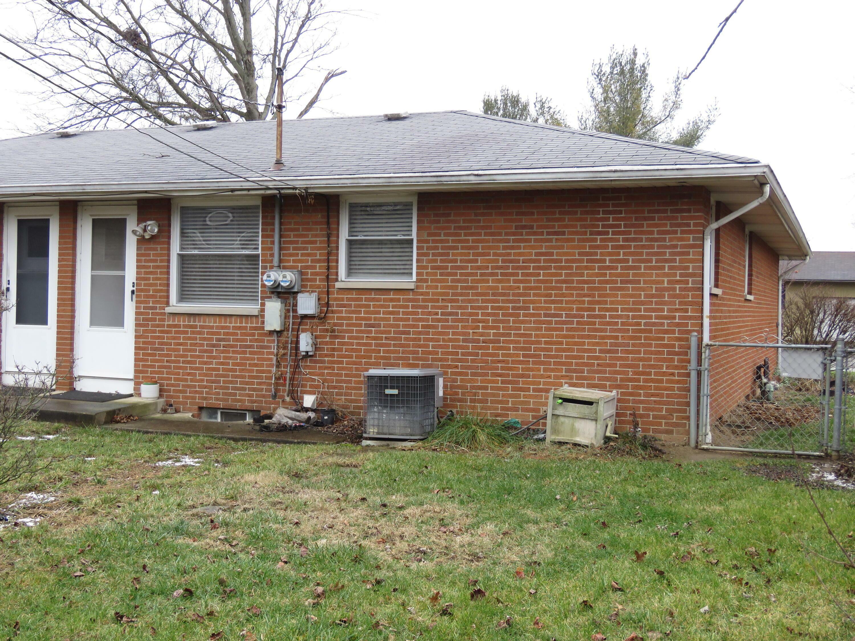 Property Photo:  2194 Tupsfield Road  OH 43229 