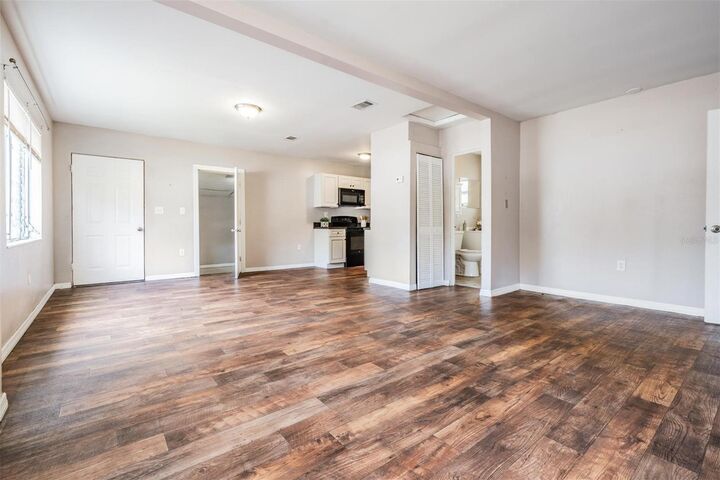 Property Photo:  5475 70th Lane N  FL 33709 