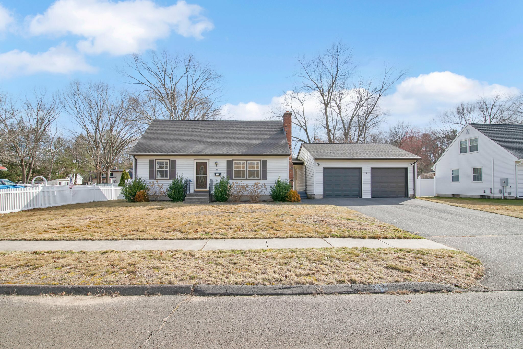 Property Photo:  12 Wood Drive  CT 06082 