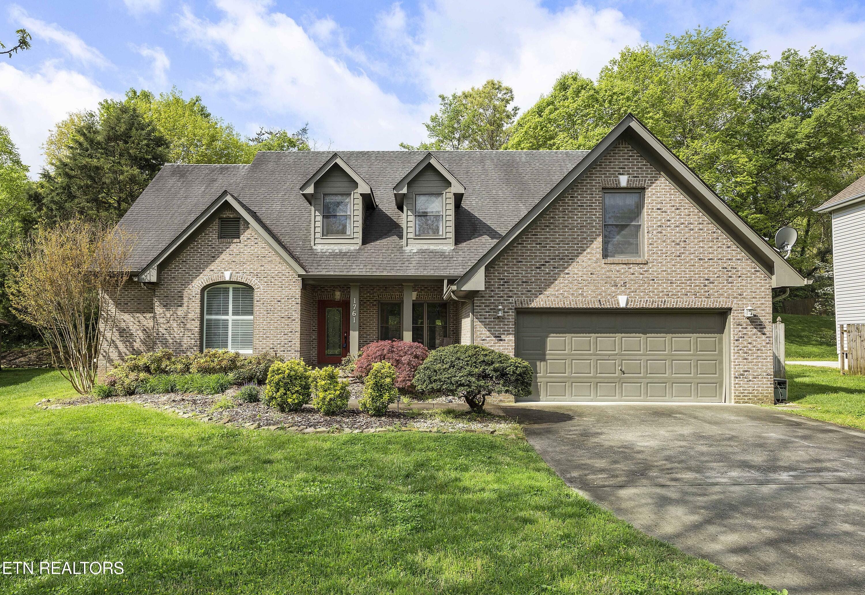 Property Photo: 1761 Garland Rd TN 37922