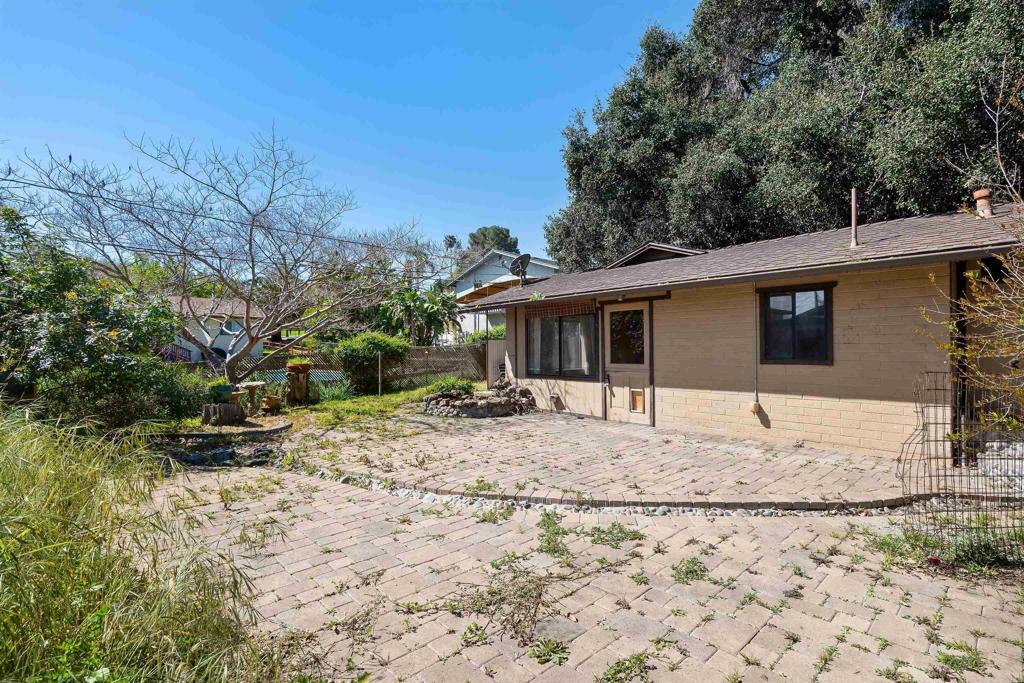 Property Photo:  807 1/2 Anns Way  CA 92083 