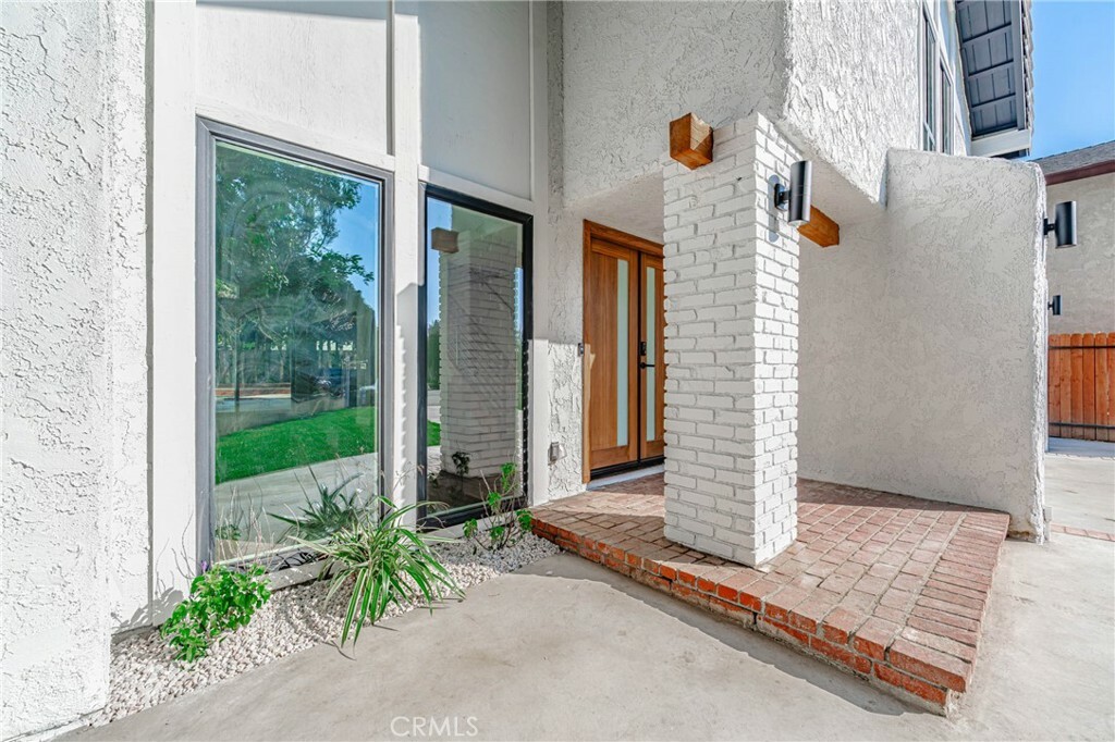 Property Photo:  19963 Cantara Street  CA 91306 