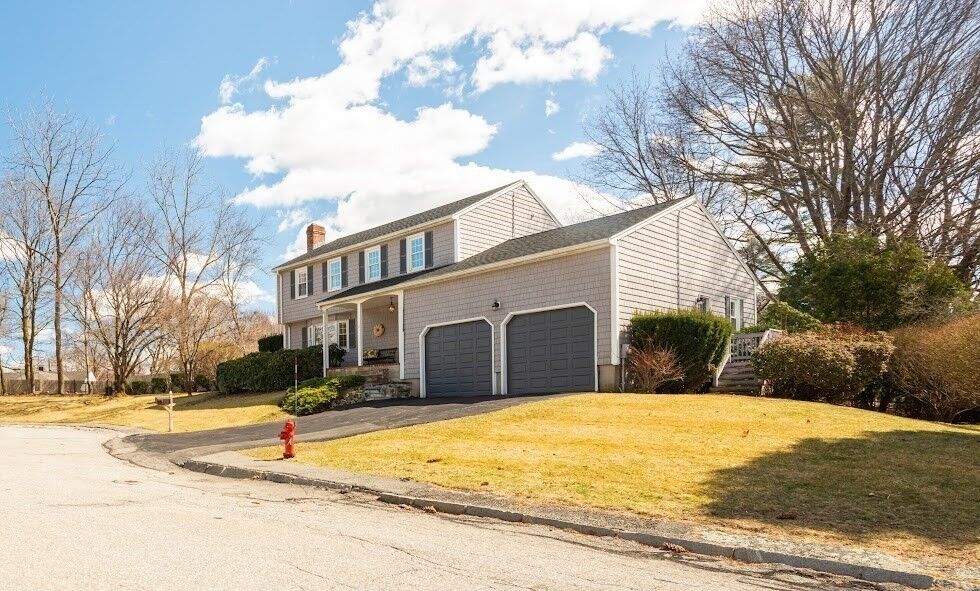 Property Photo: 5 Markham Terrace MA 01801