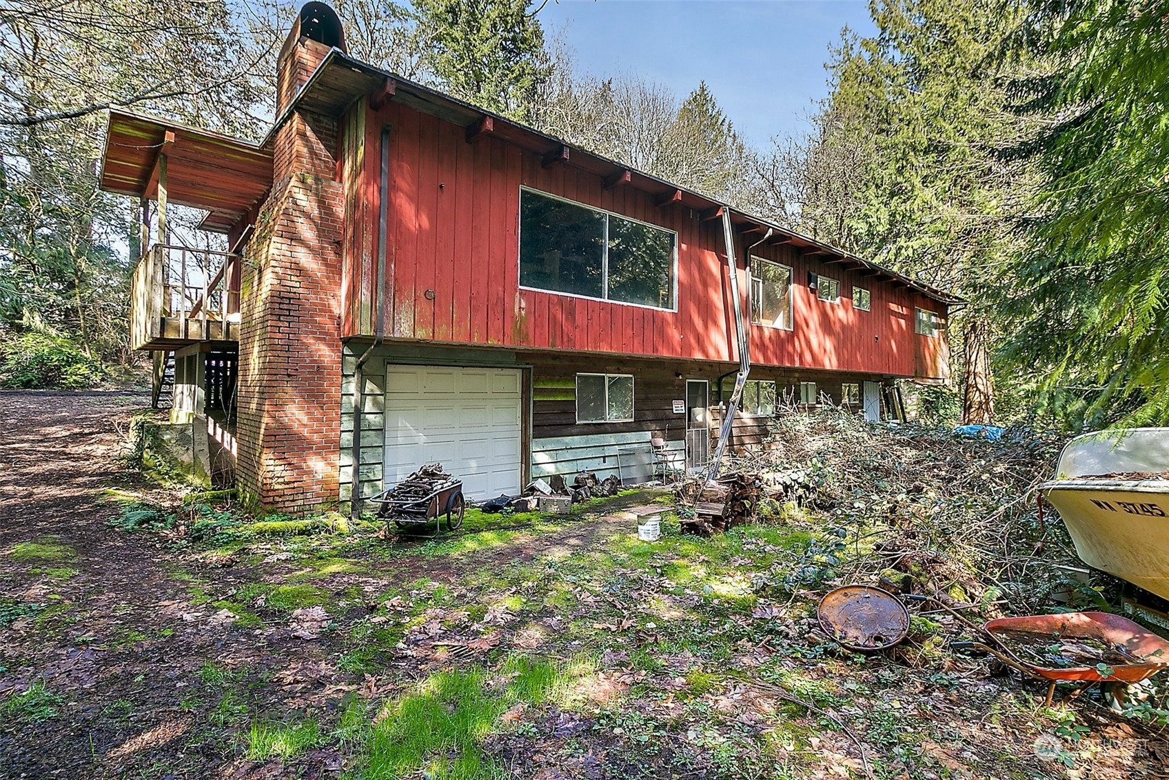 Property Photo:  104 Ida St W  WA 98312 