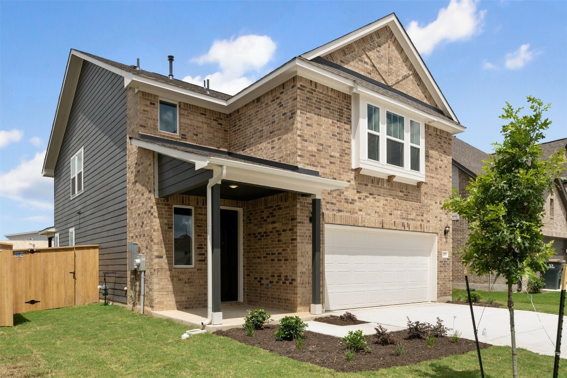 Property Photo: 233 Kays Path TX 78626