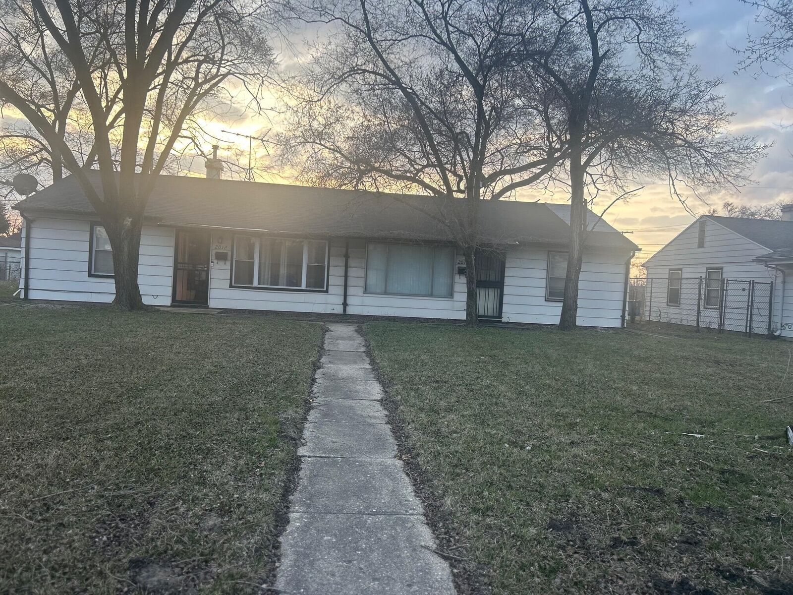 Property Photo:  2010-12 Vermont Street  IN 46407 