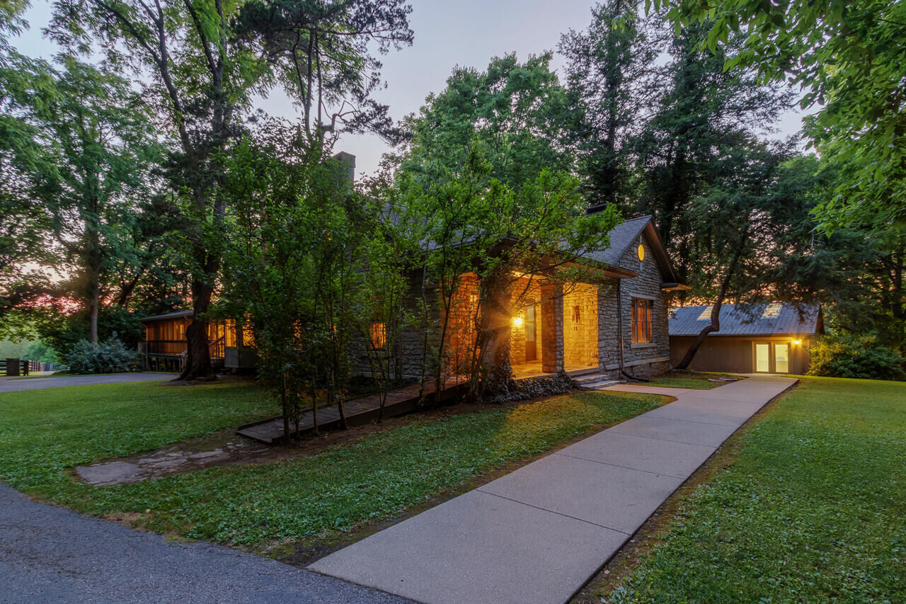 Property Photo:  800 A S Scruggs  KY 40601 