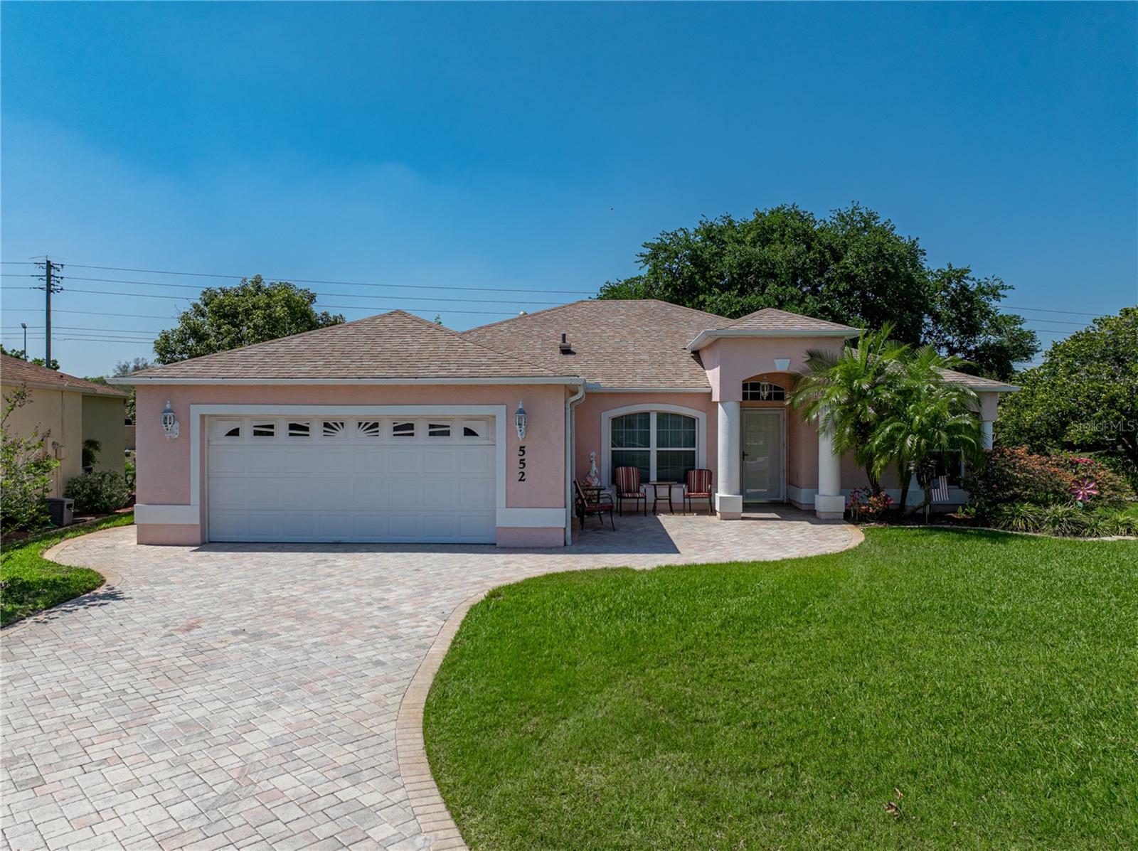 Property Photo:  552 Petrel Circle  FL 33809 