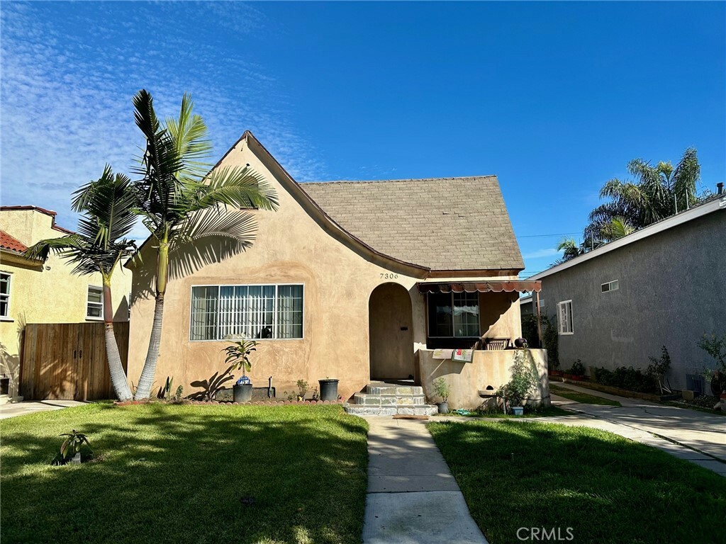 Property Photo:  7306 Brighton Avenue  CA 90047 