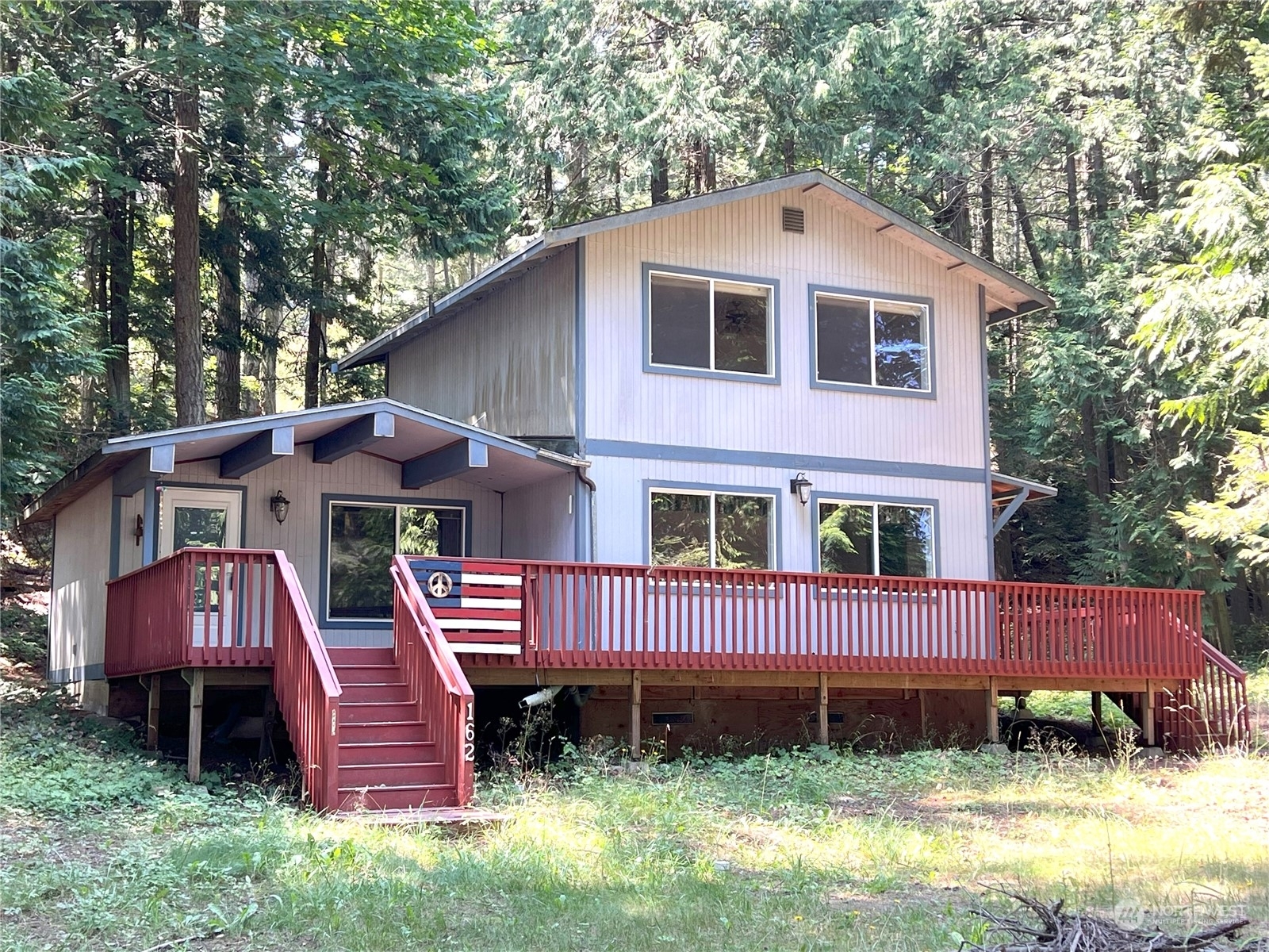 Property Photo:  620 Chinook Way  WA 98221 