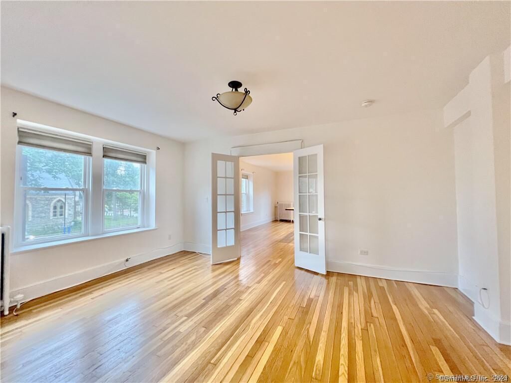 Property Photo:  53 Prospect Street 200  CT 06901 