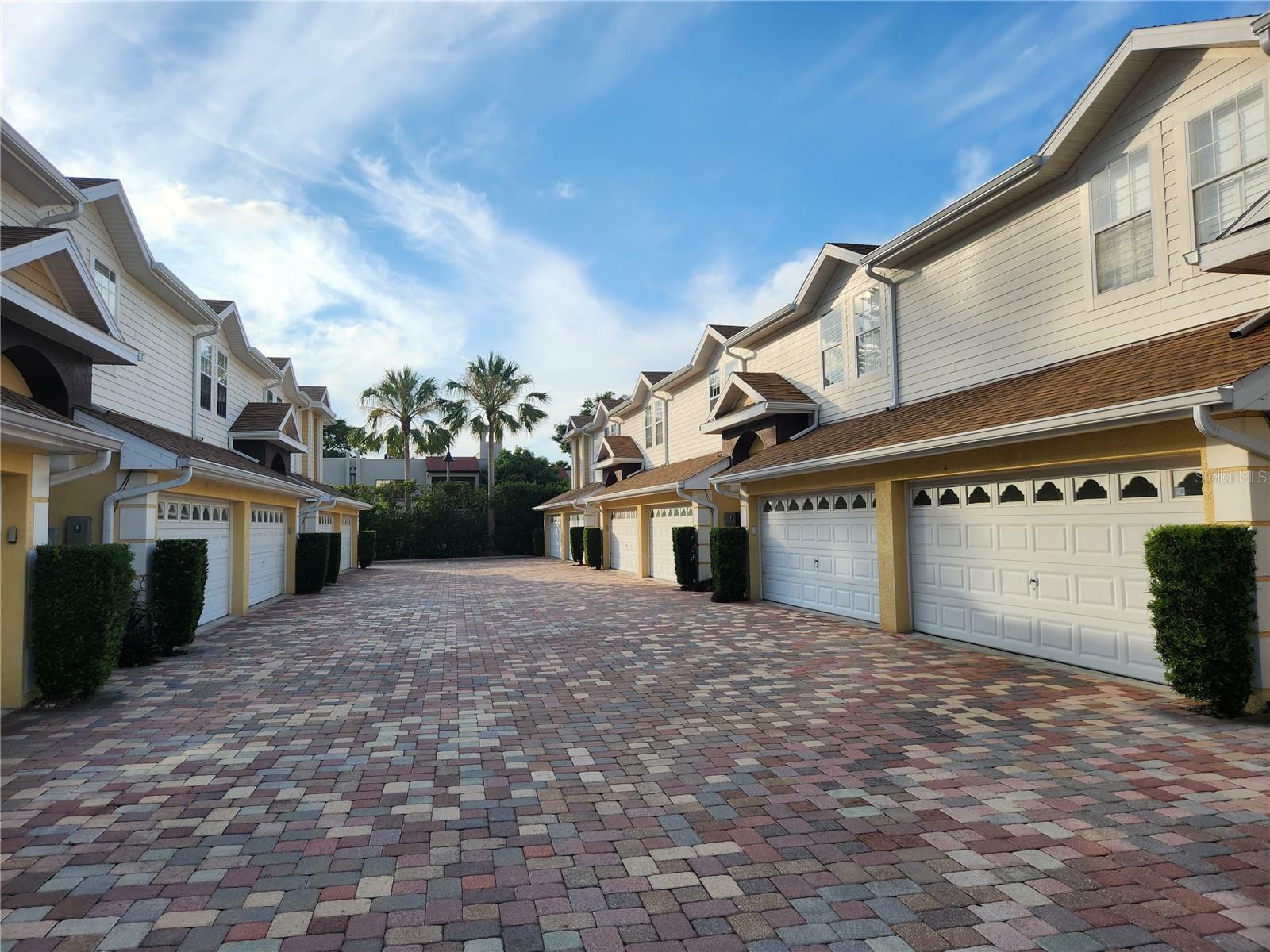 Property Photo:  2979 Estancia Place  FL 33761 