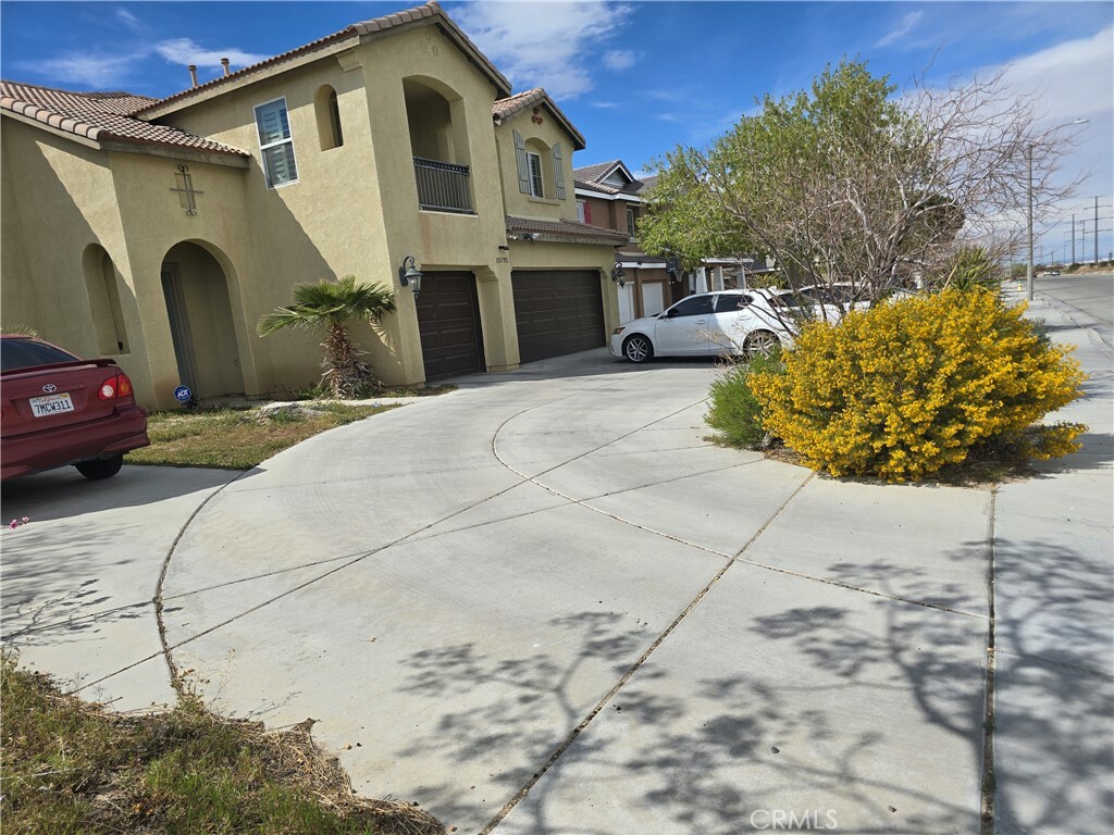 Property Photo:  13792 Mesa Linda Avenue  CA 92392 