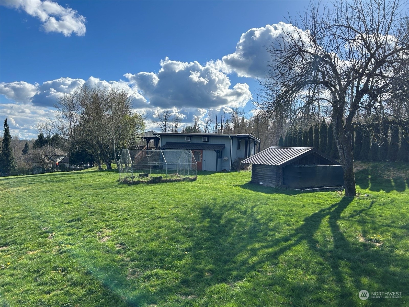 Property Photo: 25841 SE 184th Street WA 98038