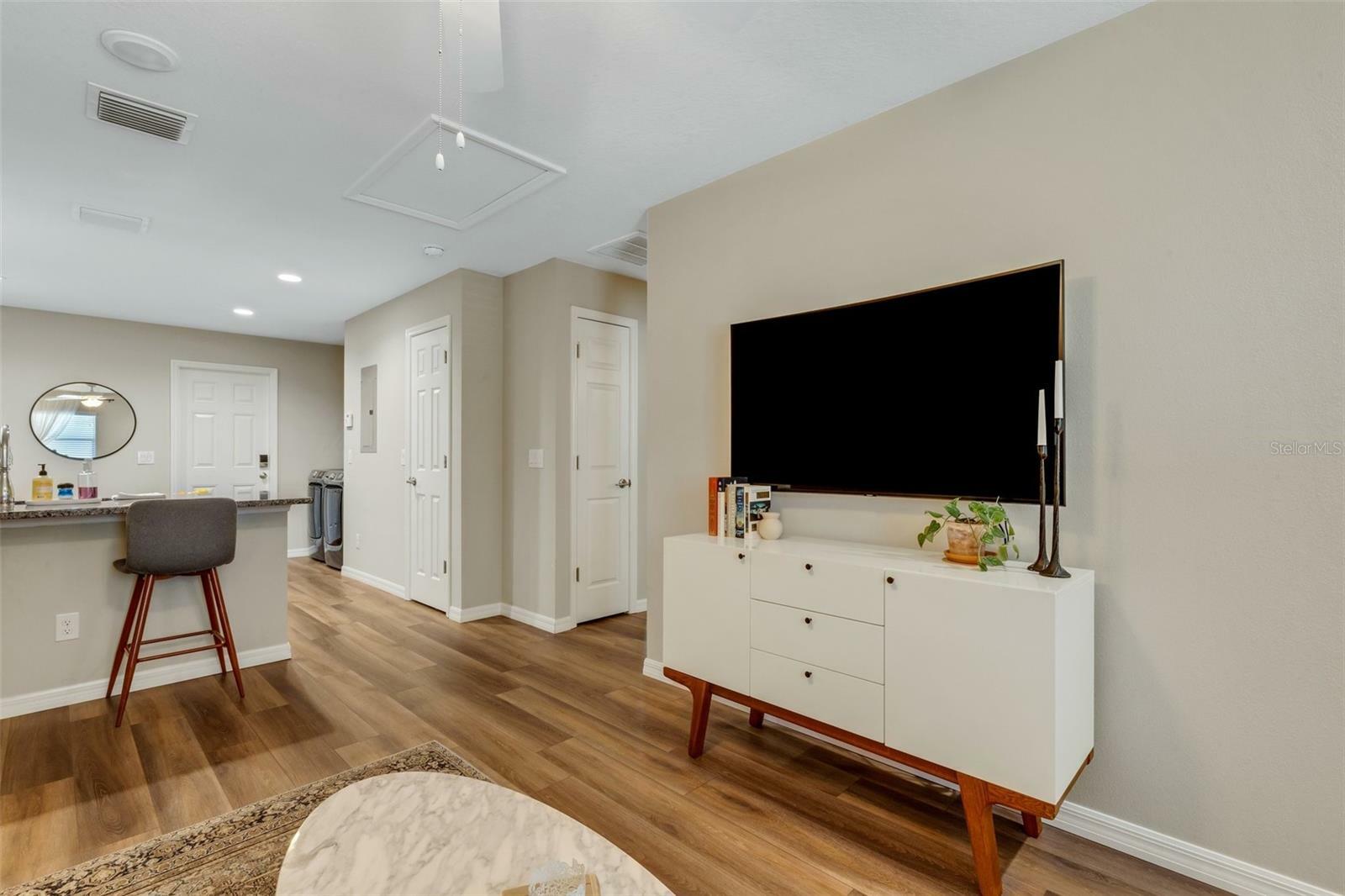 Property Photo: 101 Lake Hunter Drive 27 And 28 FL 33803