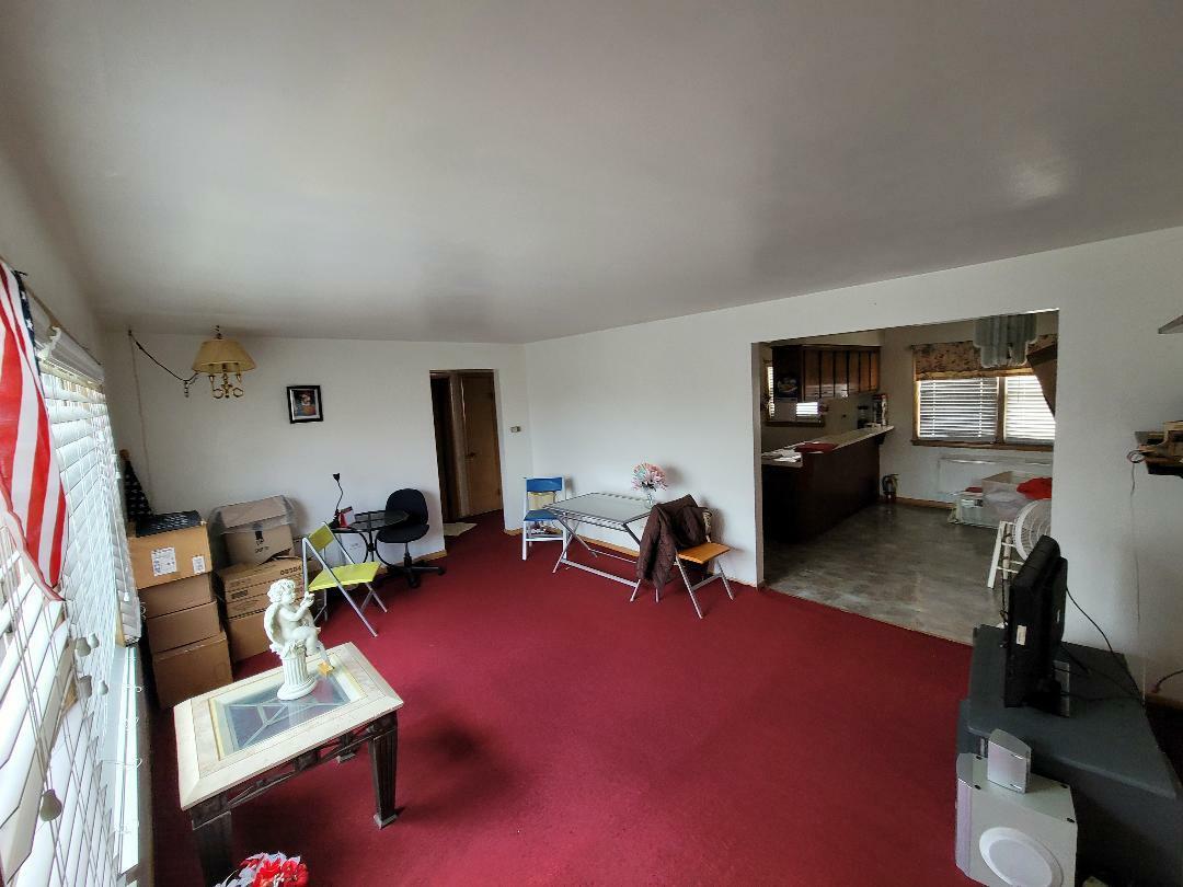 Property Photo:  7956 S Pulaski Road 204  IL 60652 