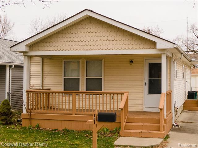 Property Photo: 751 E Marshall Street MI 48220