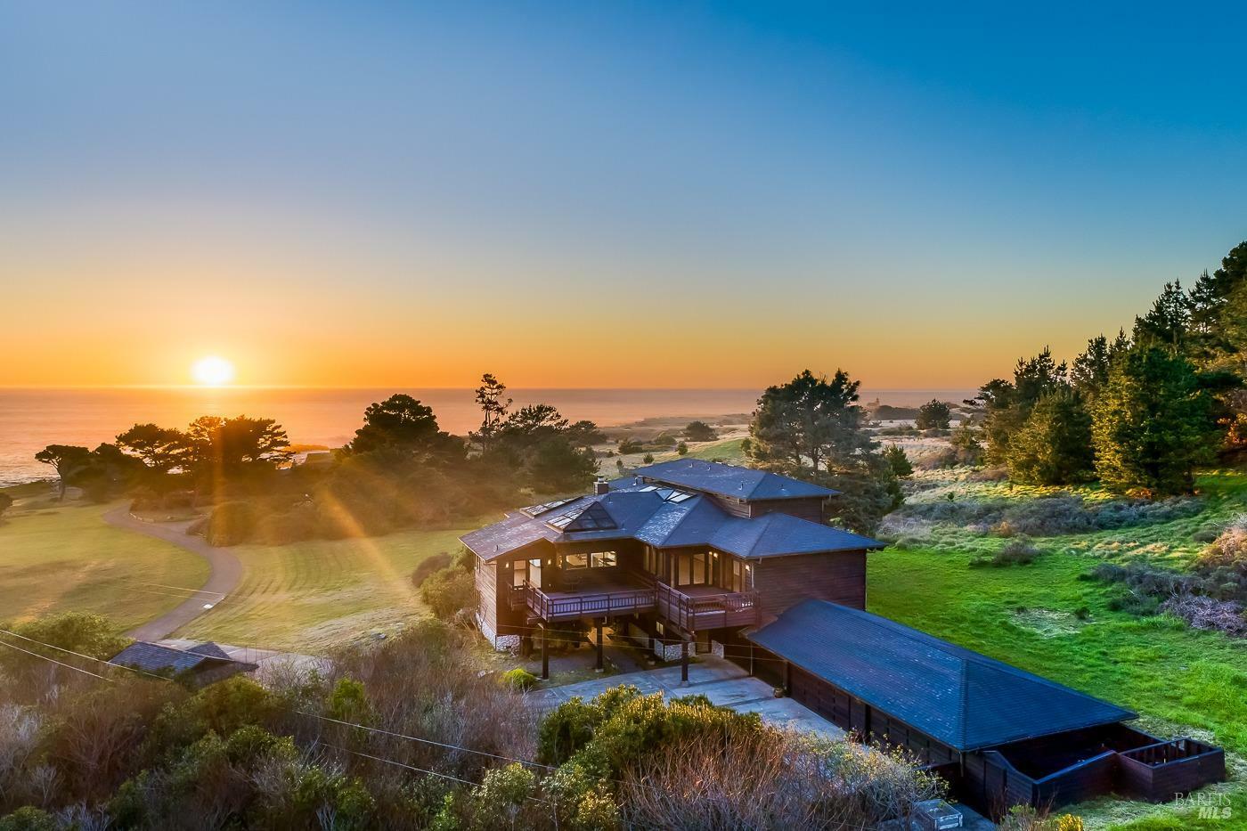 45460 Indian Shoals Road  Mendocino CA 95460 photo