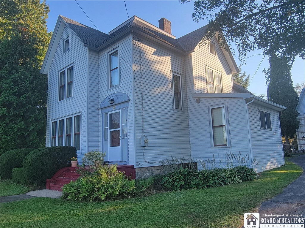 Property Photo: 37 Lakeview Avenue NY 14718