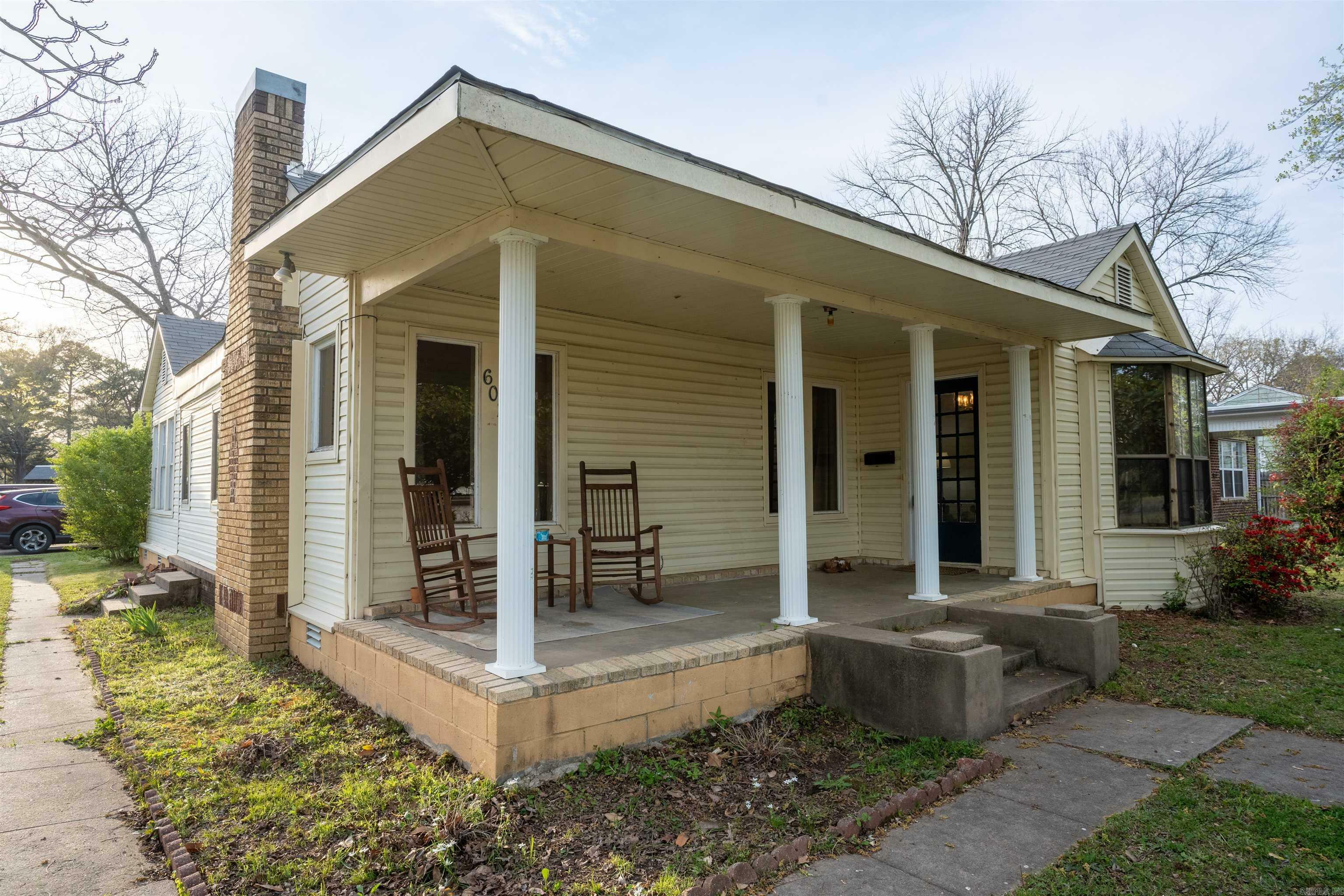 Property Photo:  601 Center Street  AR 72034 