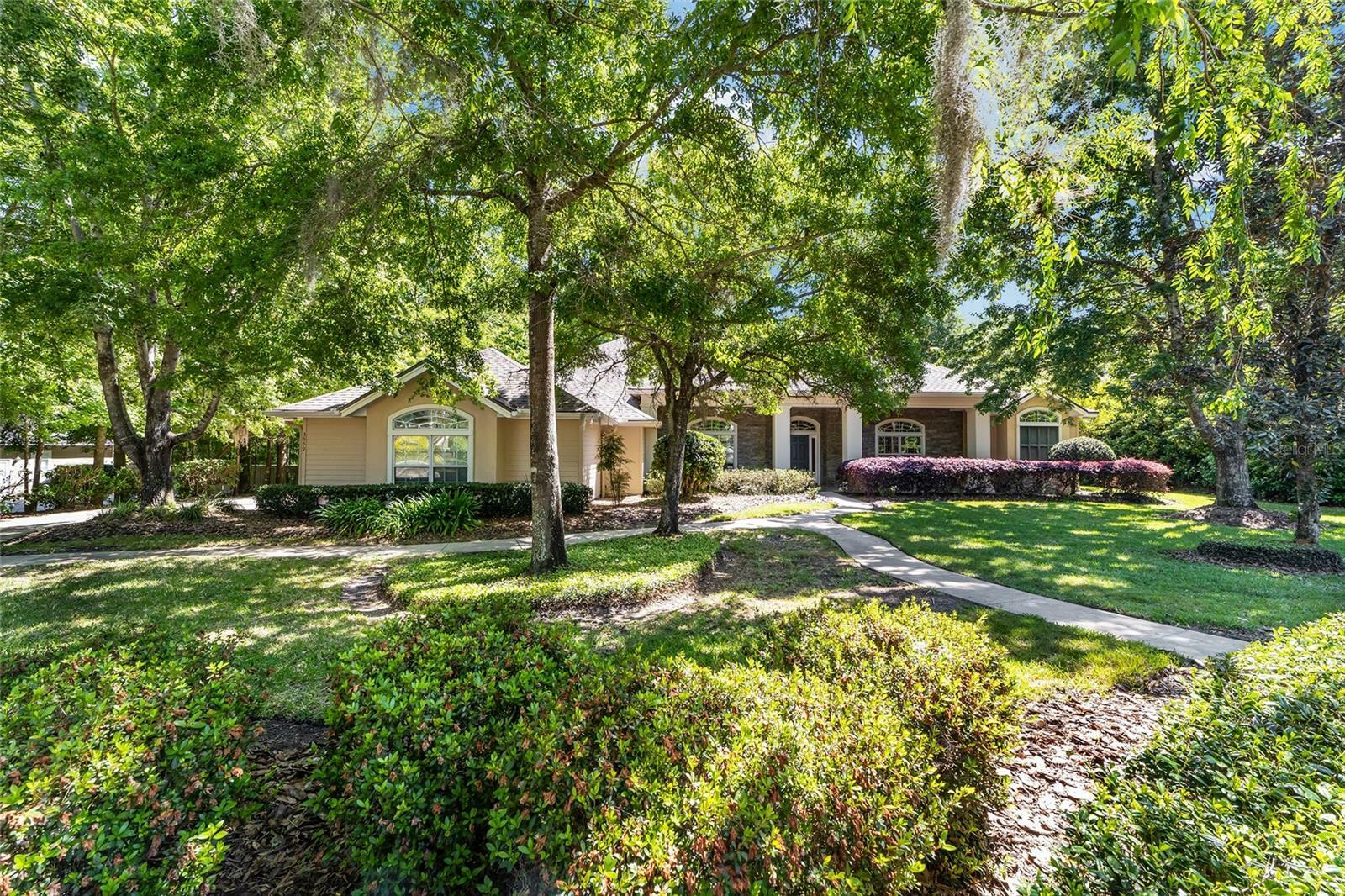 Property Photo:  3559 SW 86th Street  FL 32608 