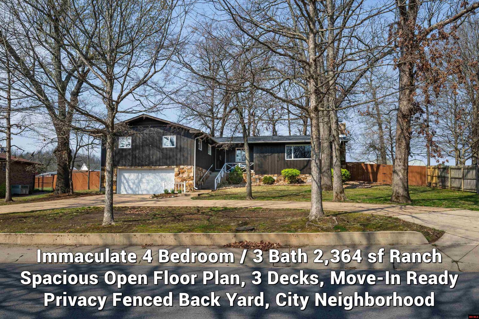 Property Photo:  1204 Kentwood Drive  AR 72653 