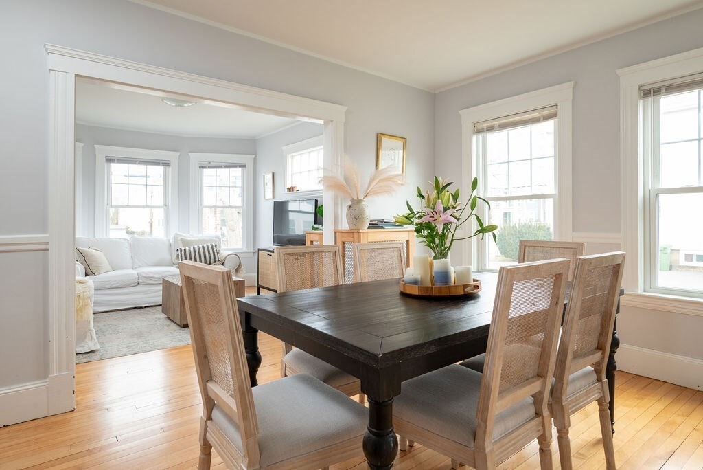 Property Photo:  34 Dartmouth Street 34  MA 02472 