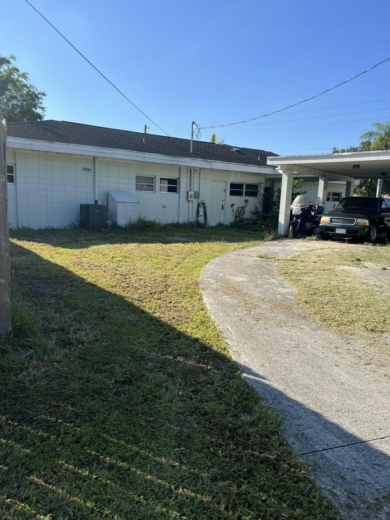 908 Grandview Boulevard  Fort Pierce FL 34982 photo