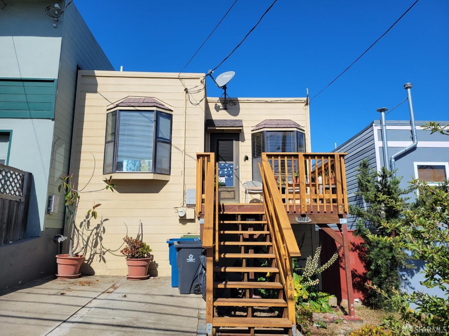 Property Photo:  1044 Schwerin Street  CA 94014 